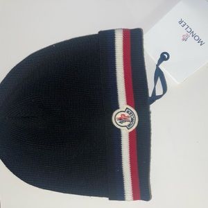 BRAND NEW MONCLER HAT